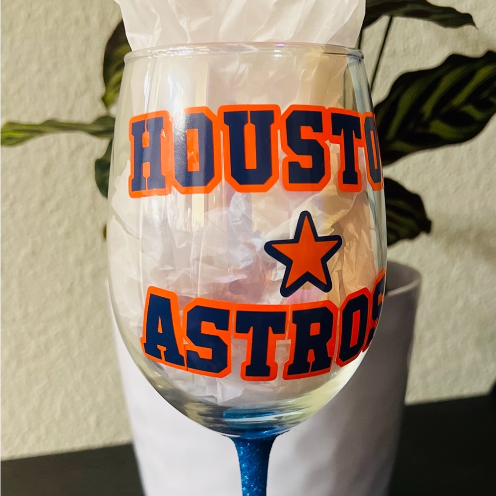 Astros Wine Glass